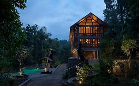 Moksha At Kitulgala - Rainforest Boutique Hotel